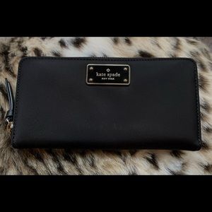 KATE SPADE Wilson Road Black Neda Nylon Ziparound Continental Wallet